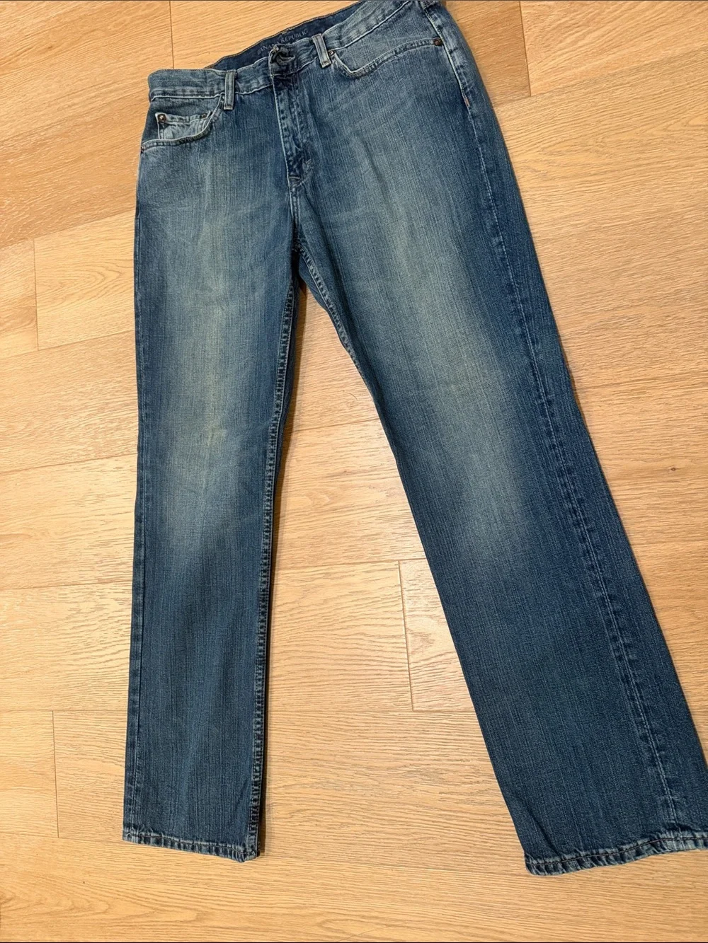 Banana Republic Men's Medium Blue Straight Fit Jeans W33 L32 33x32